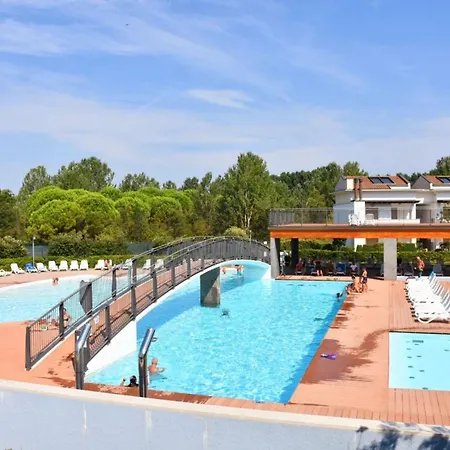 Comfortable Family With Swimming Pool Apartmán Bibione