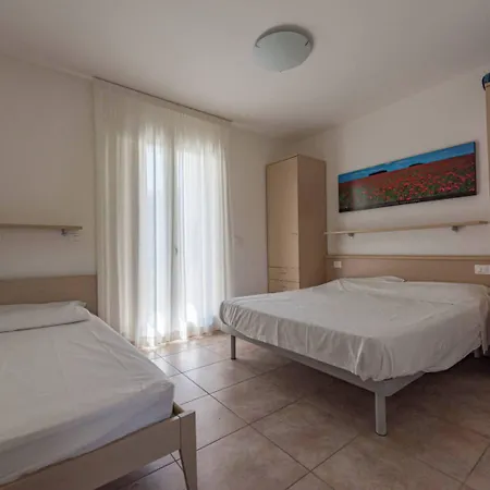 Comfortable Family With Swimming Pool Apartment Bibione